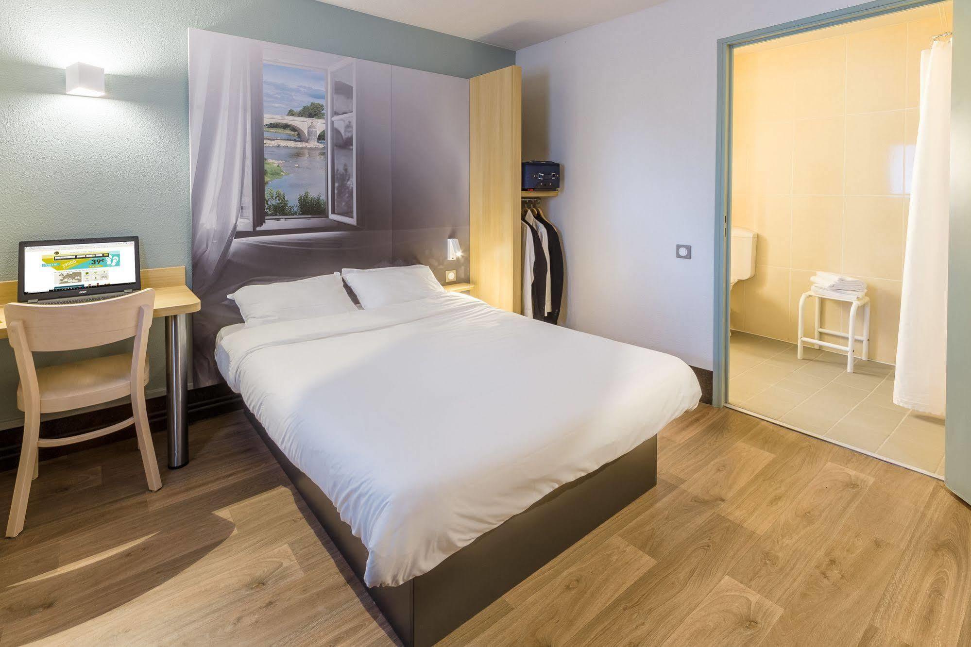 B&B Hotel Angers 2 Universite Beaucouzé Buitenkant foto