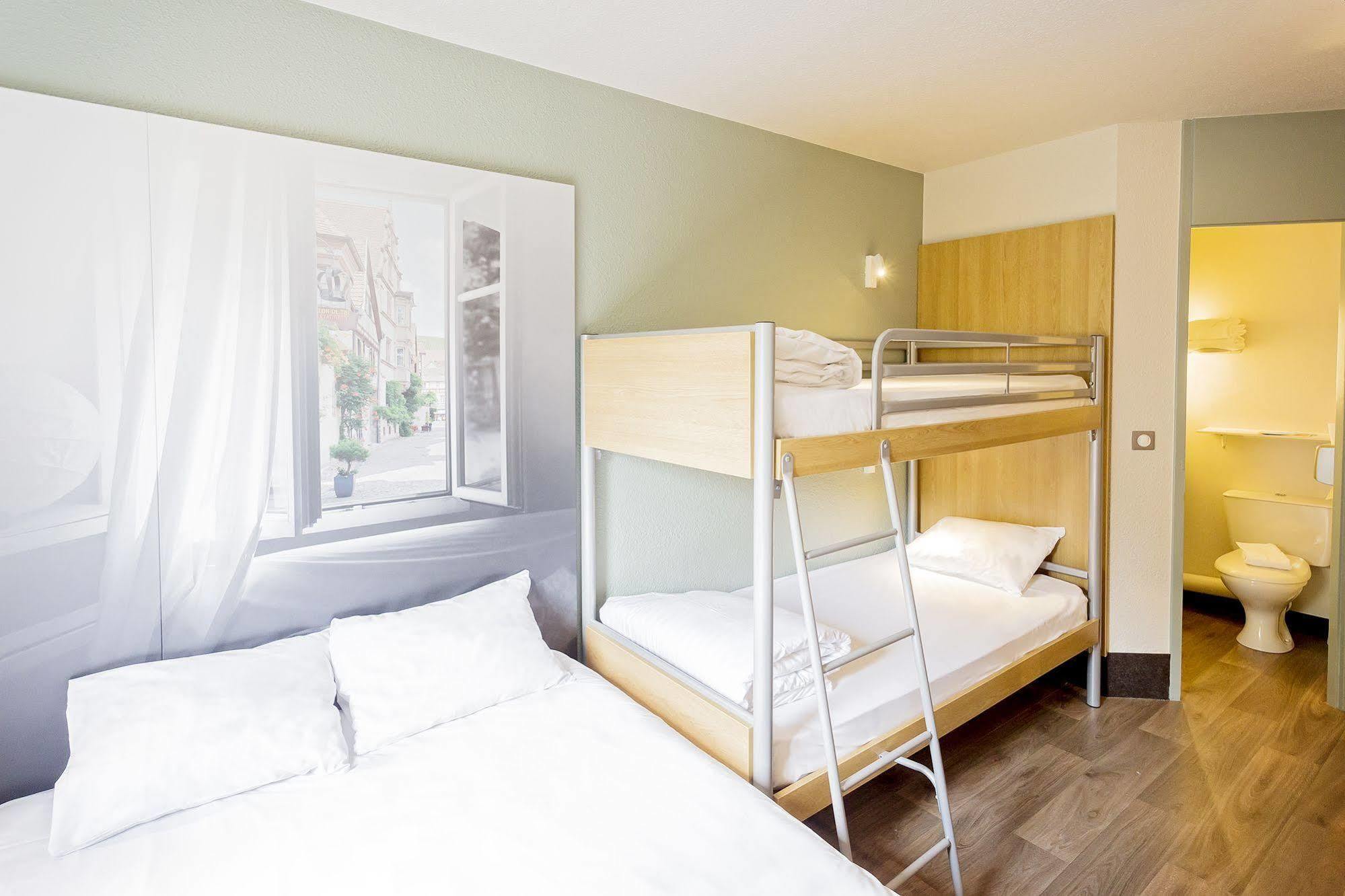 B&B Hotel Angers 2 Universite Beaucouzé Buitenkant foto